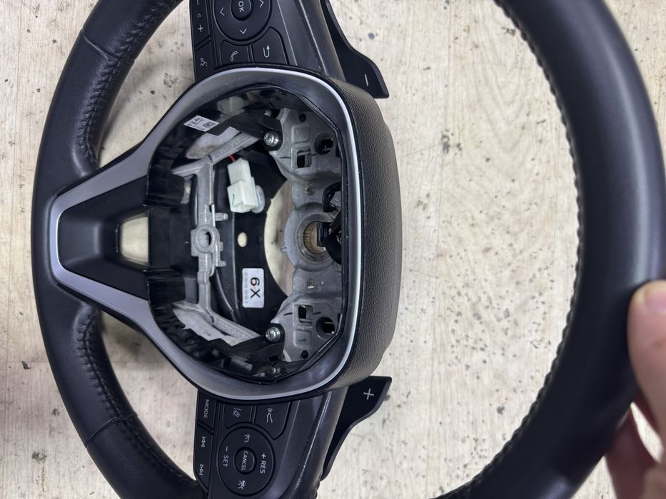 Руль Toyota rav4 2020