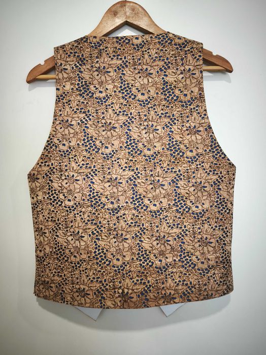 Colete em couro e cortiça (feito à mão)