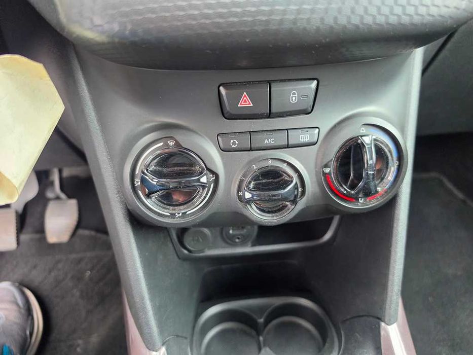 Peugeot 2008 1.2Vti Style 82Cv 80.000Km 03/2016
