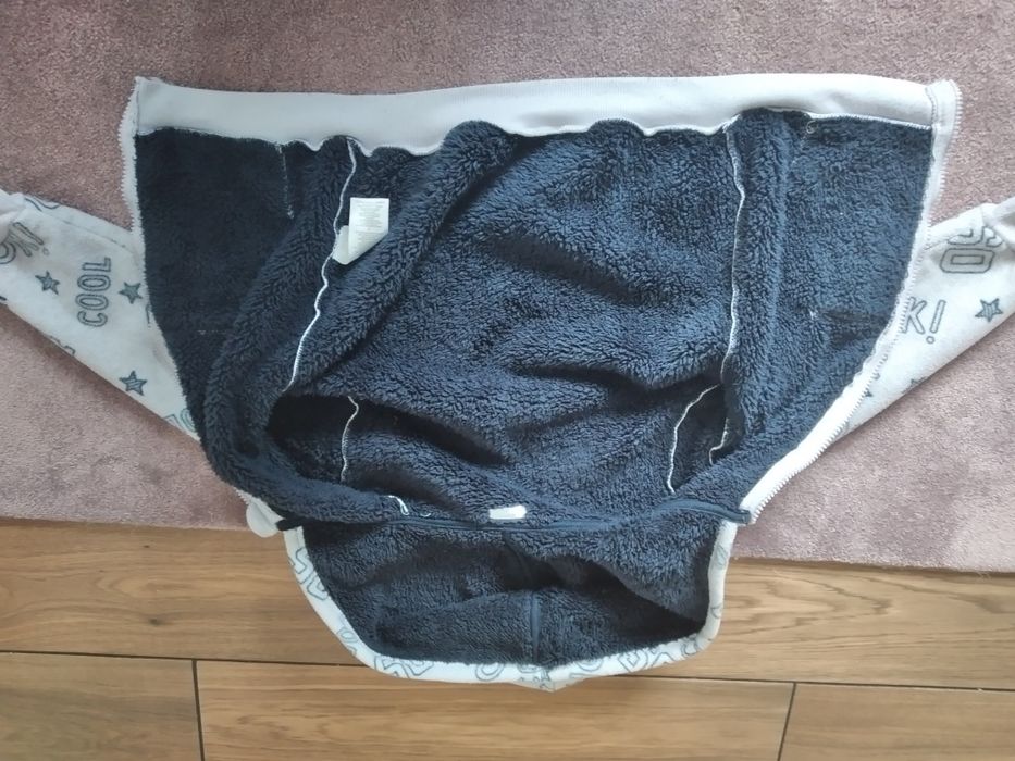 Bluzy ciepłe grube chłopięce 3 sztuki Rozmiar 110-116