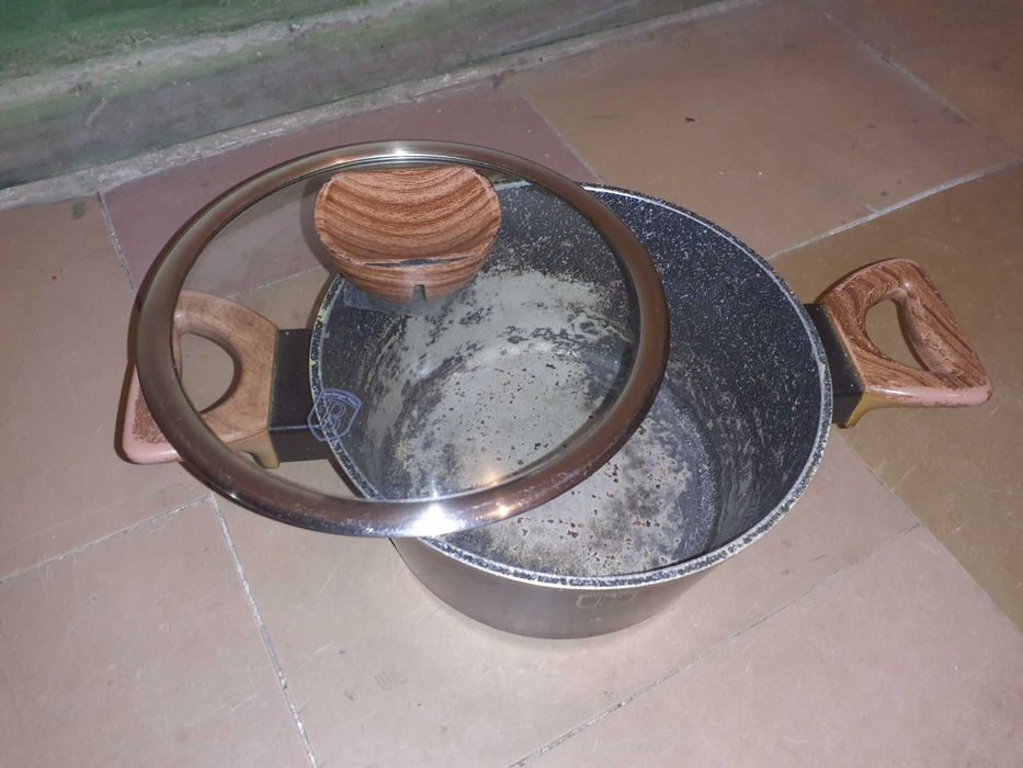 Соковыжималка, мясорубка, кастрюли, иное