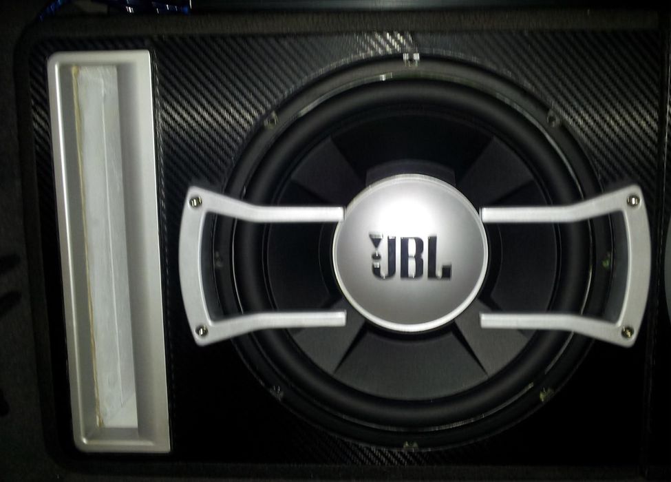 Caixas de Subwoofers jbl...Auto