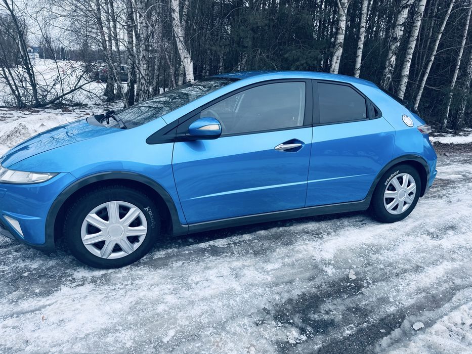 Sprzedam Hondę Civic 1.8 140 km benzyna