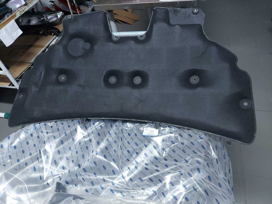 forro capot NOVO Ford Fiesta
