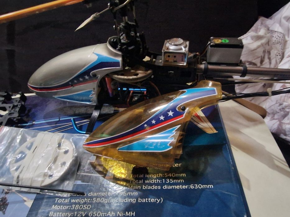 Helicóptero RC (Leia o Anúncio)