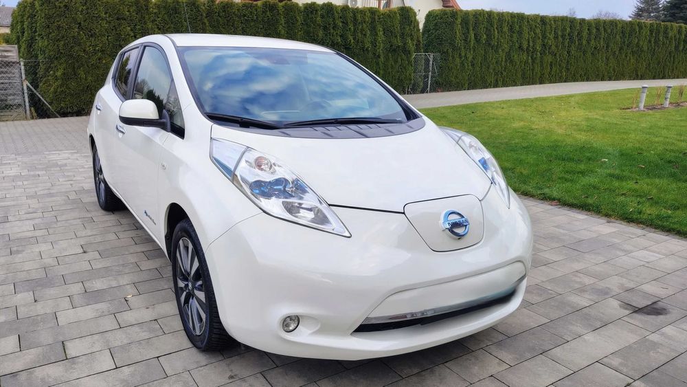 Не відкладайте мрію на потім!
Хочеш нове авто, але не маєш всіх коштів? Не проблема! Ми підберемо для тебе найкращий варіант серед понад 4000 авто в наявності або замовимо із США з економією до 40%. Кредитування на 5 років із першим внеском лише 10%! Всі авто перевірені: VIN, Carfax, CarVertical — всі документи надамо за запитом. Телефонуй зараз, щоб отримати додаткову знижку при бронюванні сьогодні!