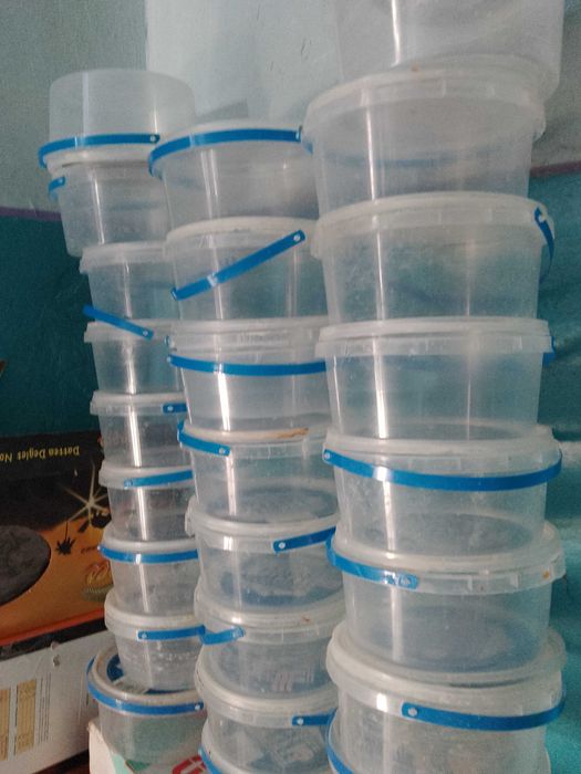 Термос без колби на 1 л ,тара пластикова від йогуртів 0,5л