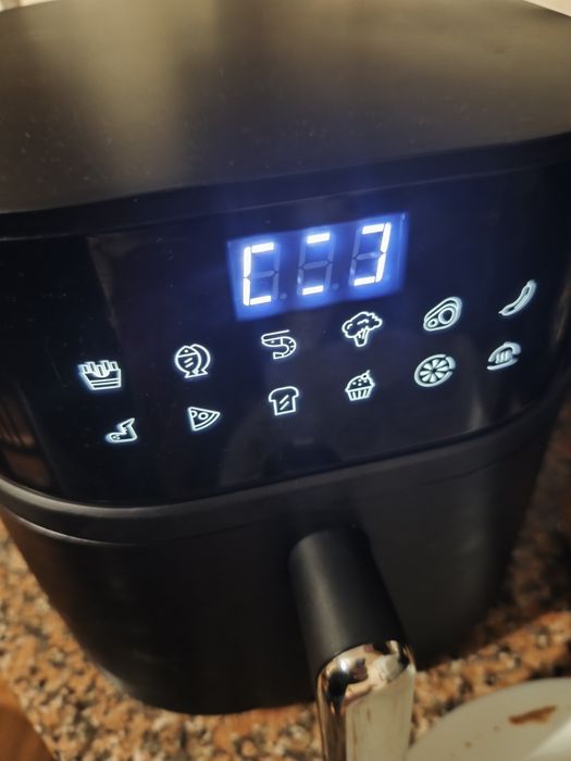 Air fryer como nova com caixa