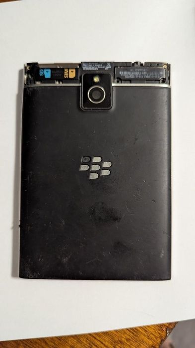 Blackberry passport sqw 100-1 на запчастини