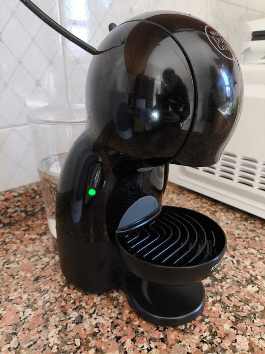 Cafeteira Dolce Gusto