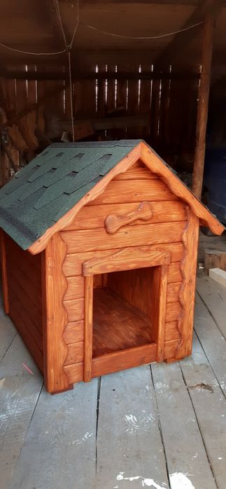 Продам собачу будку
