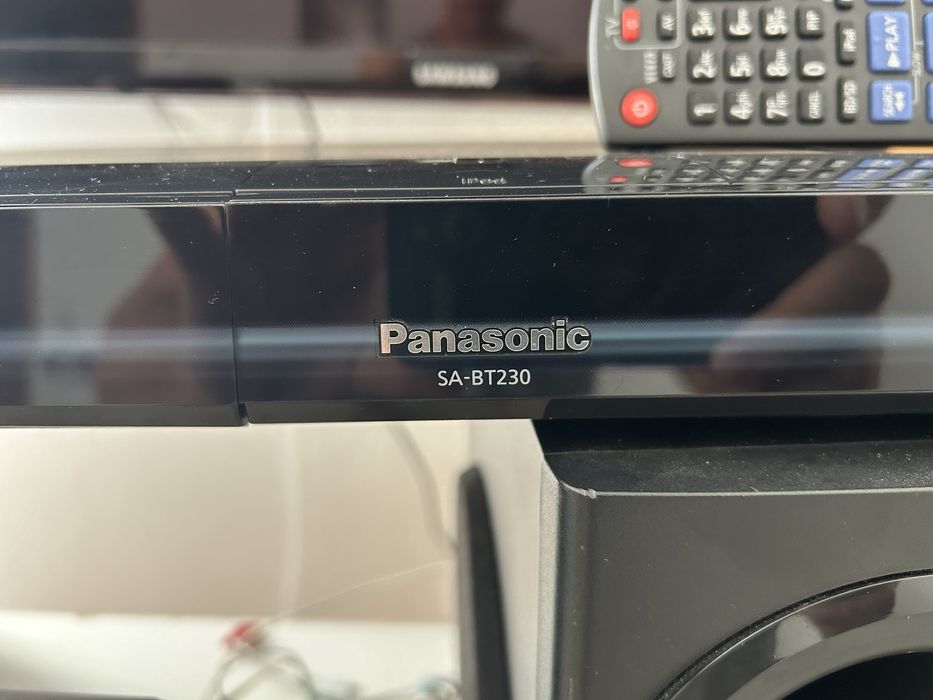 Panasonic Model SA-BT230 блюрей проигрыватель и колонки