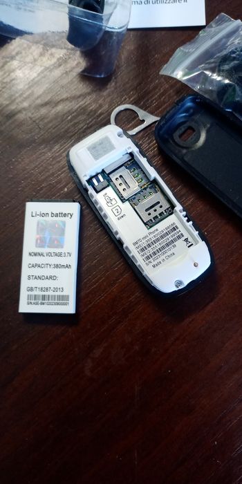 Мини мобильный телефон-гарнитура  на 2 сим карты