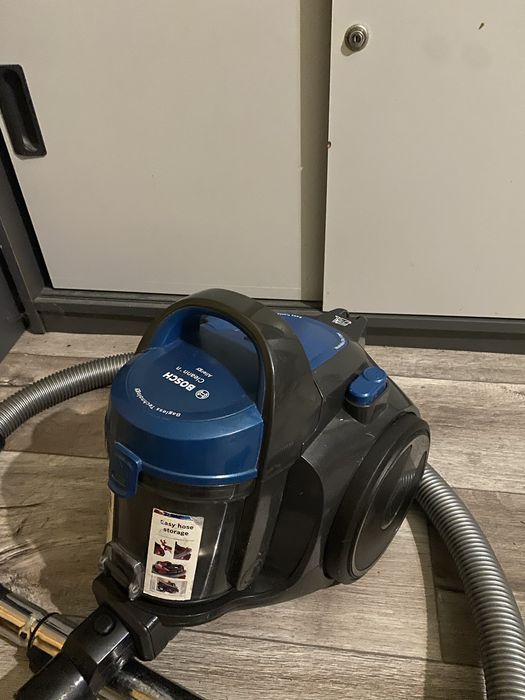 Продам пилосос Bosch seria 2