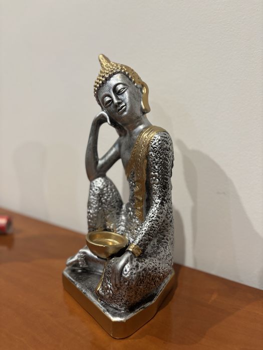 Estatua de movel - como nova