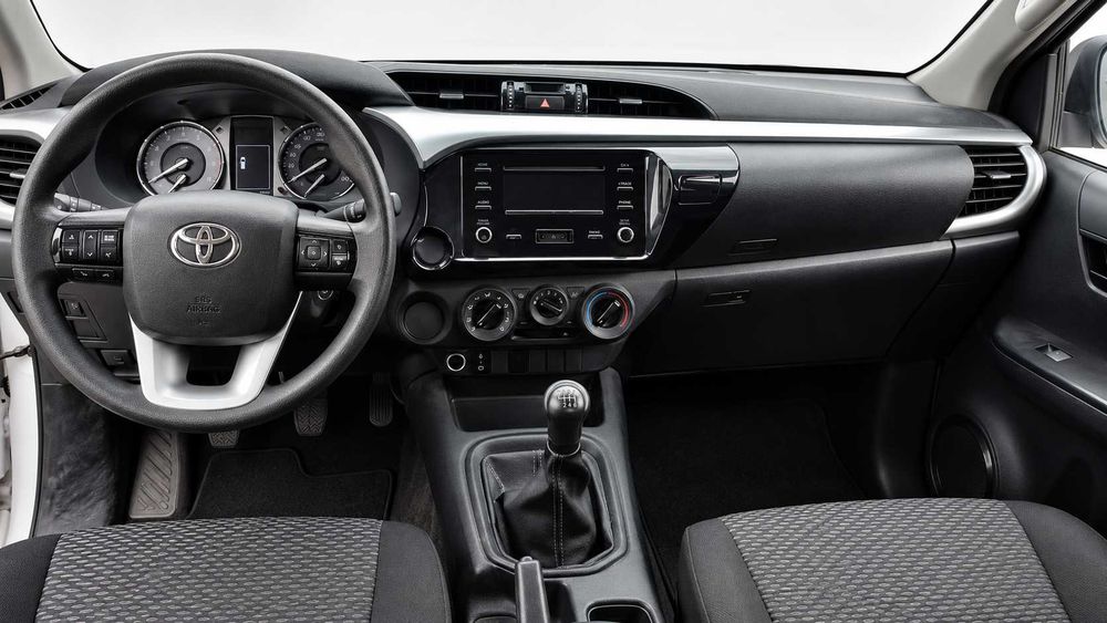 Toyota Hilux 2.4 D-4D 4WD CD CM