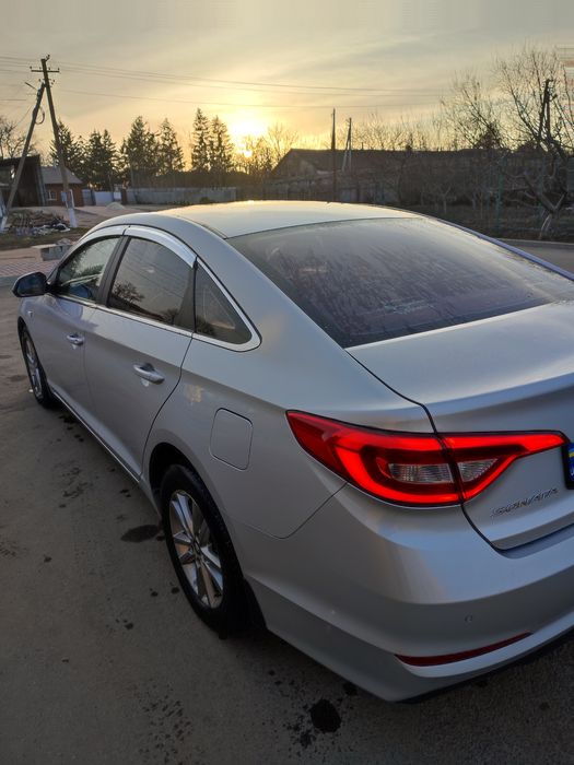 Hyundai Sonata 2014 VIN KMHE341DBFA075377 фото оголошення 2 з 22