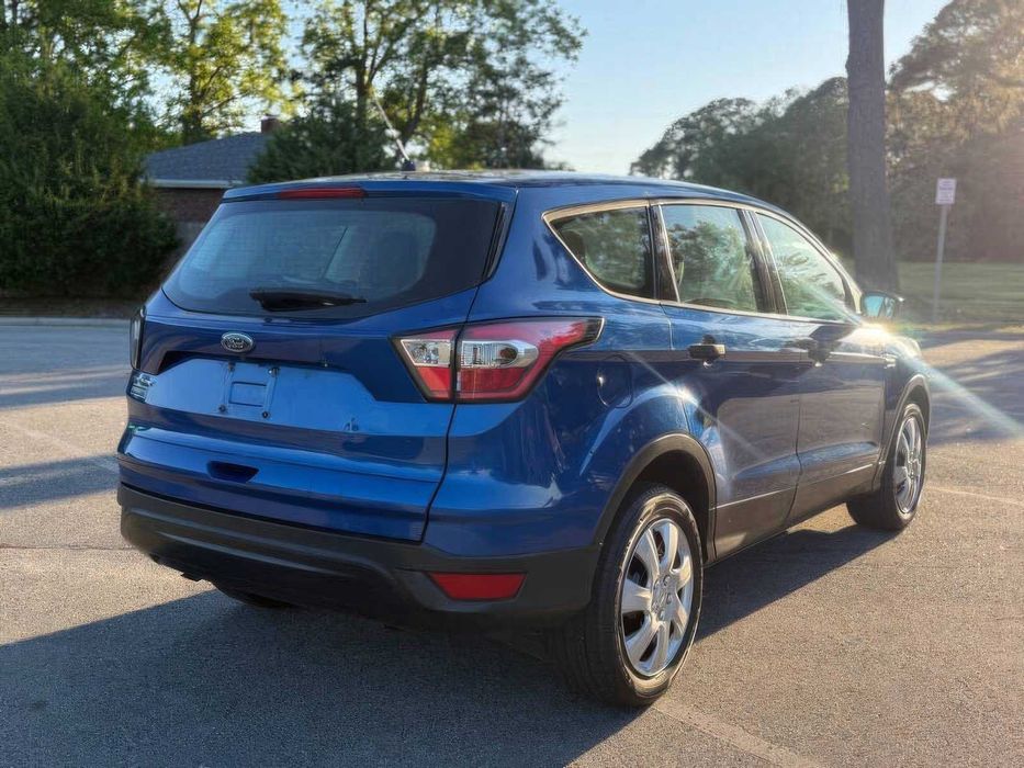 Ford Escape Titanium      2018