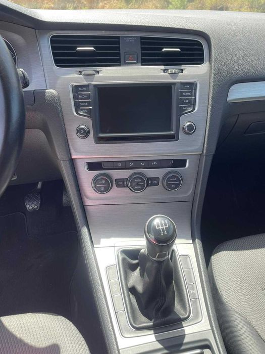 Volkswagen Golf VII 1.6 TDI GPS Edition