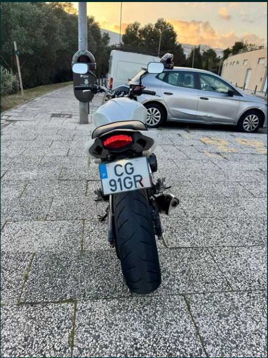 Honda Hornet CB600F 2013 - 39.200 km - Como Nova