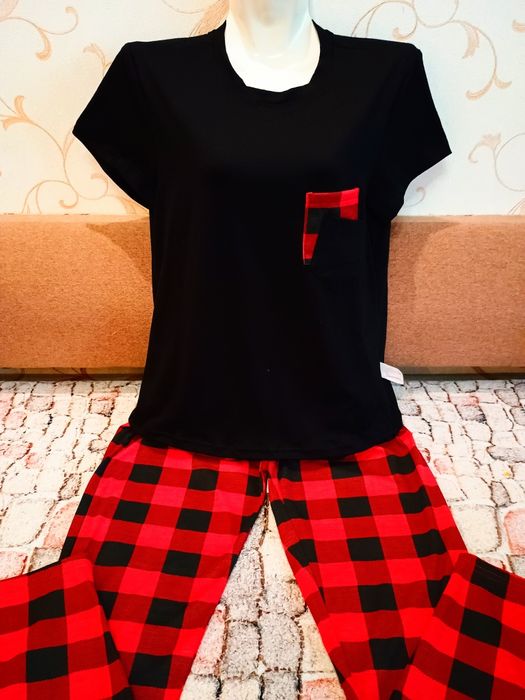 Піжами жіночі трикотажні з брюками та шортами. Опт, роздріб