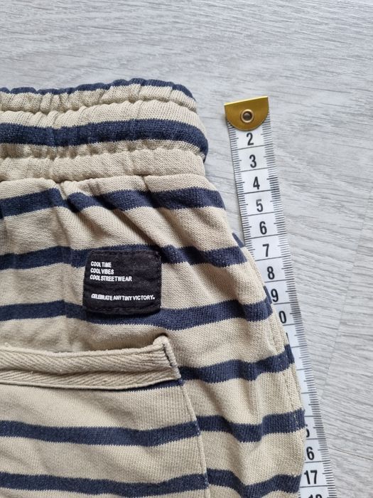 Krótkie spodenki dla chłopca Zara 134