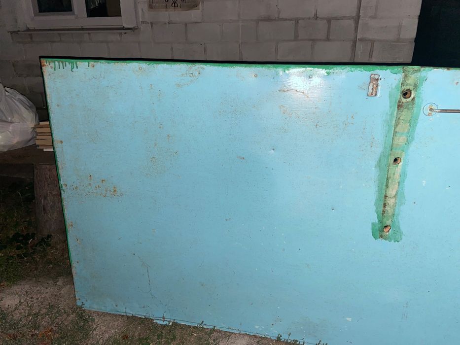 Металеві двері розмір 2 м*90 см