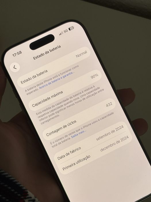 Iphone 16 pro + dinheiro = 17 pro 256GB
