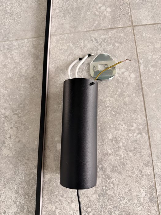 Nowoczesna lampa wisząca Vertic LED Novodvorski