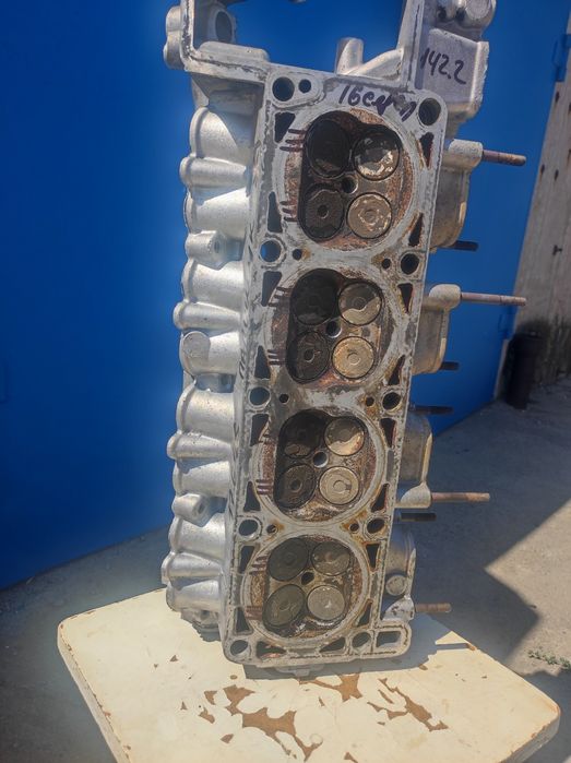 Головка блока цилиндров 405.