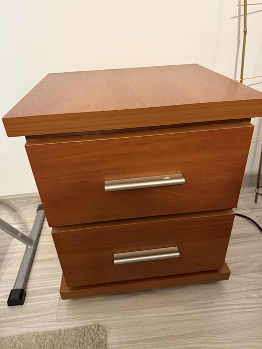 Szafka stolik nocny stan bardzo dobry!