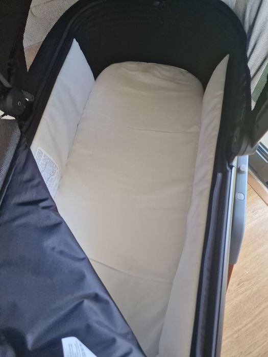 Conjunto Alcofa e Suporte Chicco