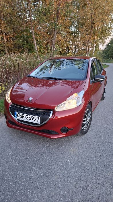 Peugeot 208