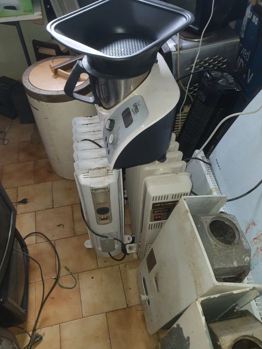 Venda de recheio eletrodomésticos e móveis fim da actividade com urgên