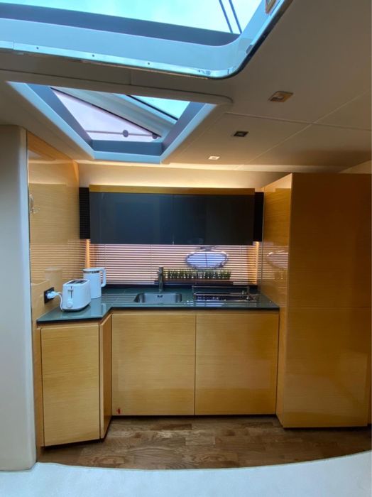 Яхта Atlantis 50x4