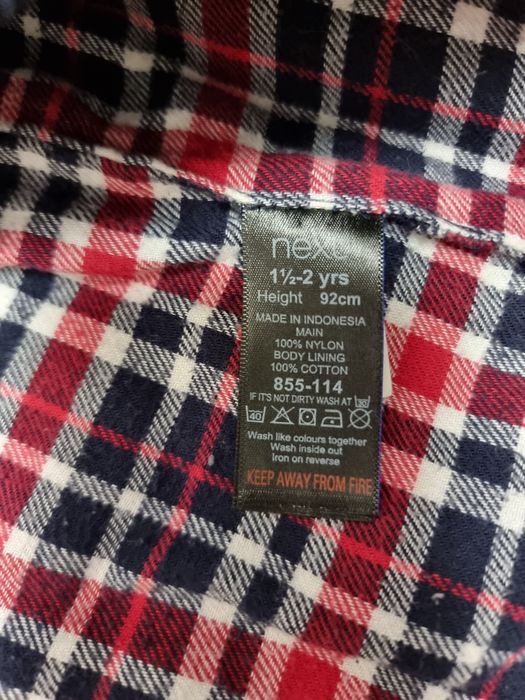 Продам куртку Next