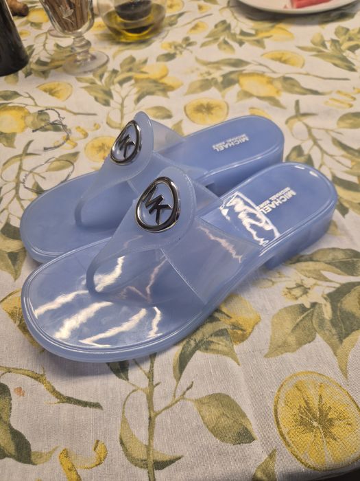 michael kors chinelos