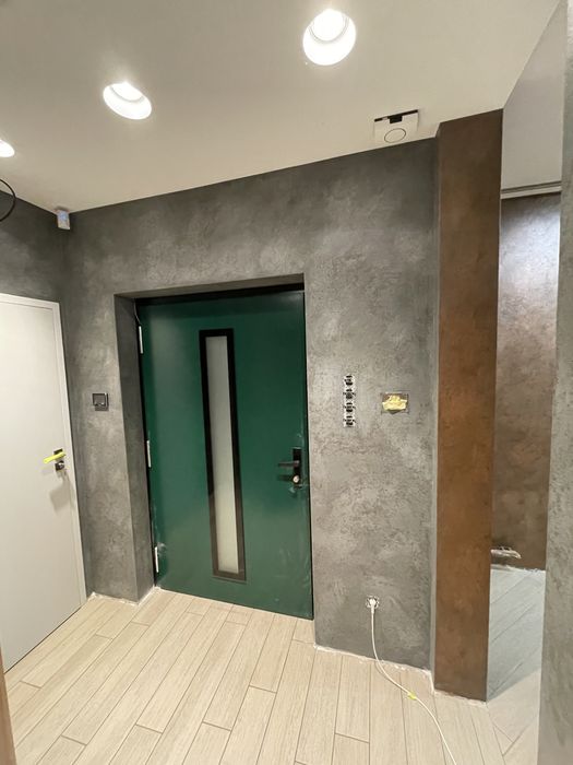 Tynki dekoracyjne / beton architektoniczny / trawertyn / spiek