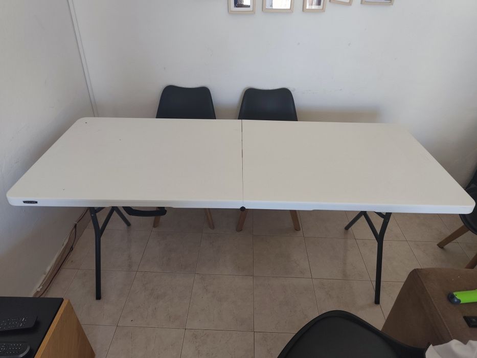 Mesa de camping branco