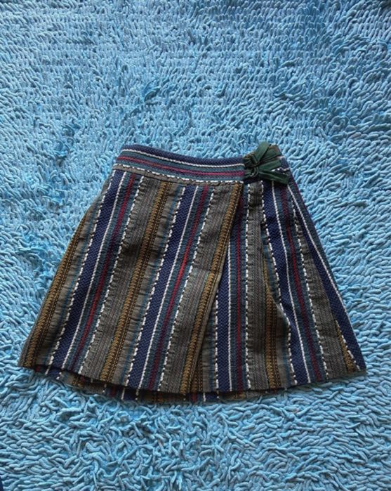 Saia com padrão. Motivo zara