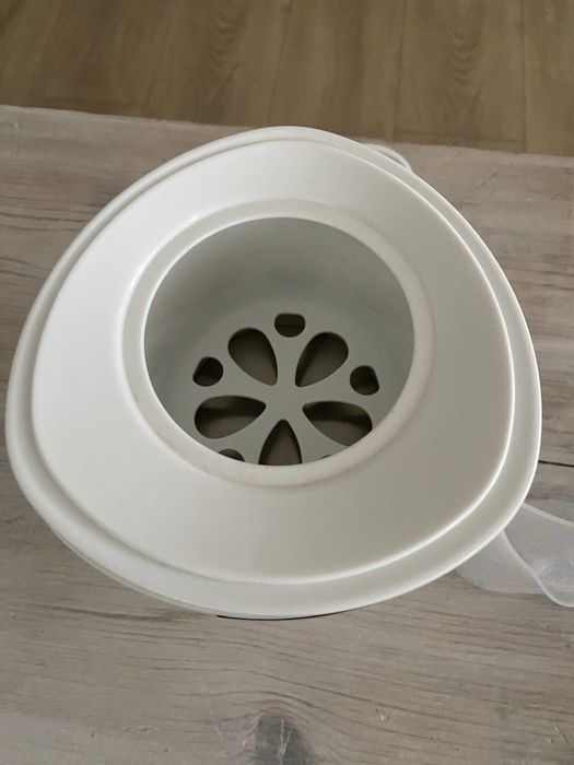 Podgrzewacz do mleka butelek Lovi