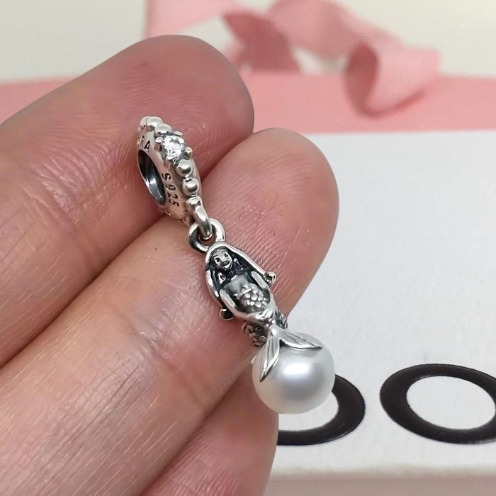 Шарм пандора намистина pandora нова срібна