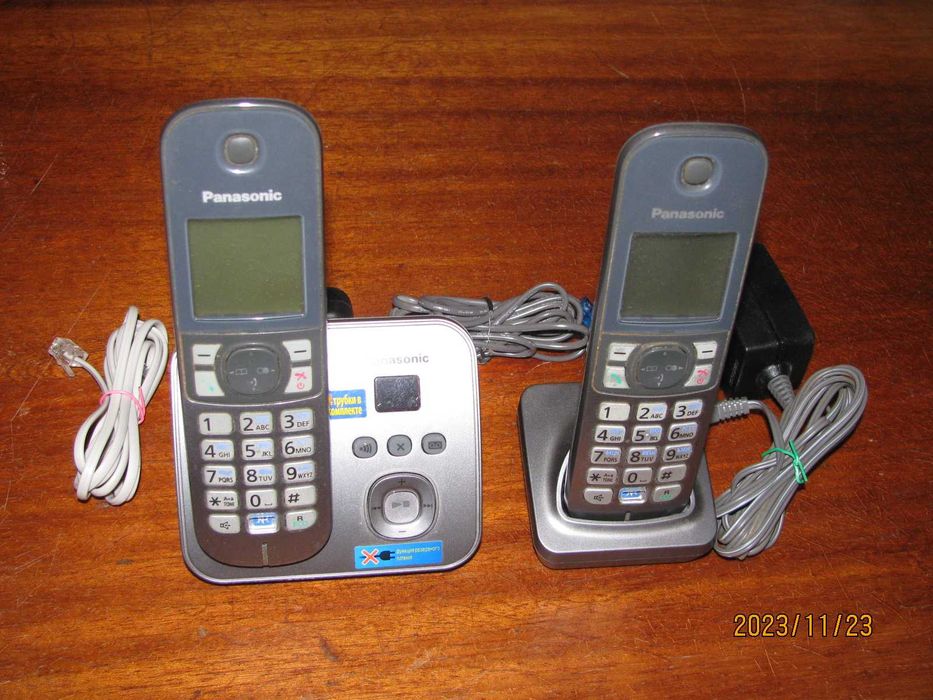 Радіотелефон Panasonic KX-TG6821RU