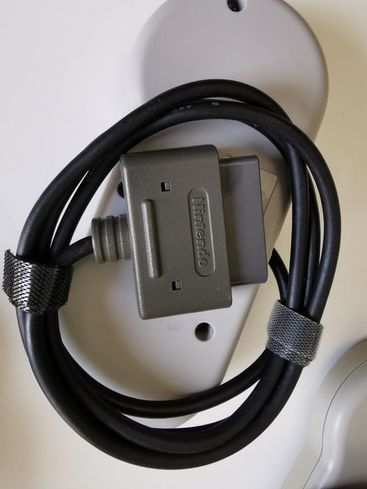 Original Super Nintendo Famicom Controllers64751783213827124