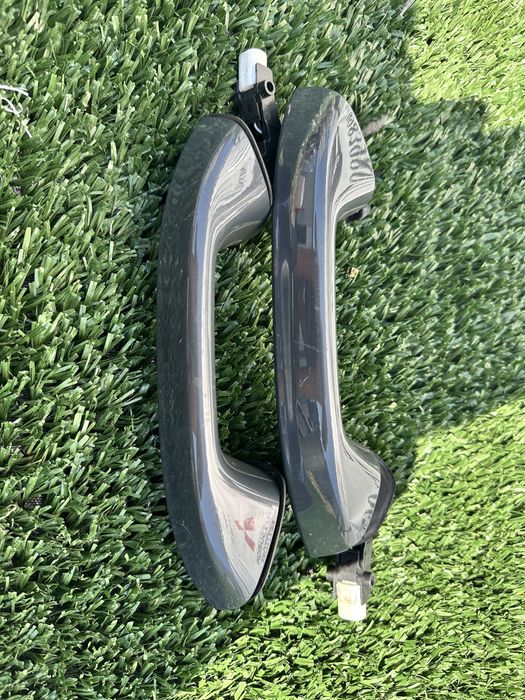 Дверні ручки Volkswagen Golf 8