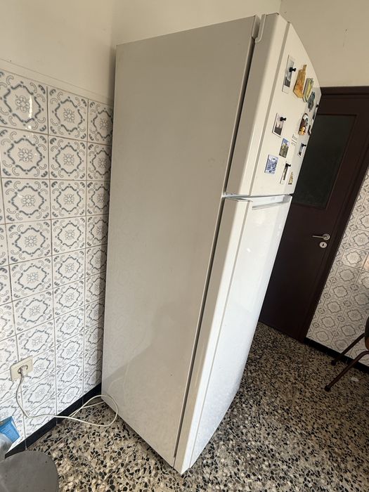 Frigorifico Hotpoint Ariston Grande