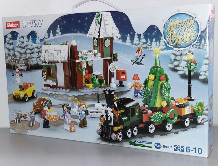 Конструктор Sluban M38-B0887 Рождественский Поезд 565 дет