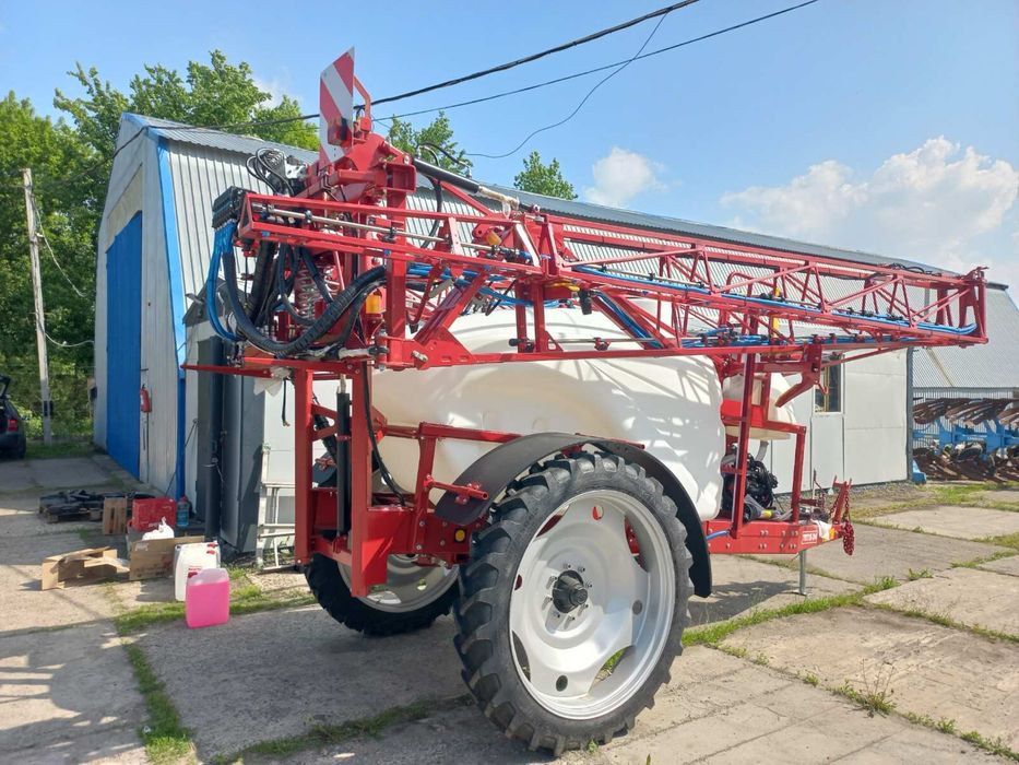 Продам прицепной опрыскиватель TETIS 3024   2026