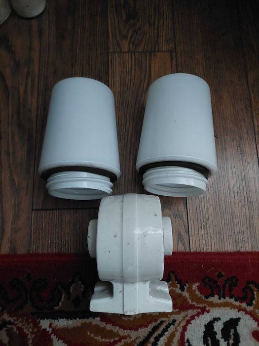 Stare lampy porcelanowe