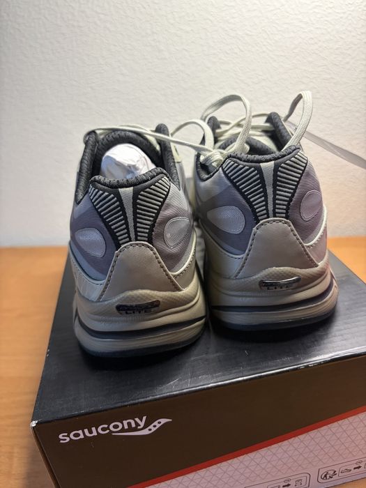 Новые ОРИГИНАЛ оригінал кроссовки кросівки Saucony Kinvara